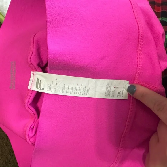 Fabletics Hot Pink Leggings - Picture 3 of 3